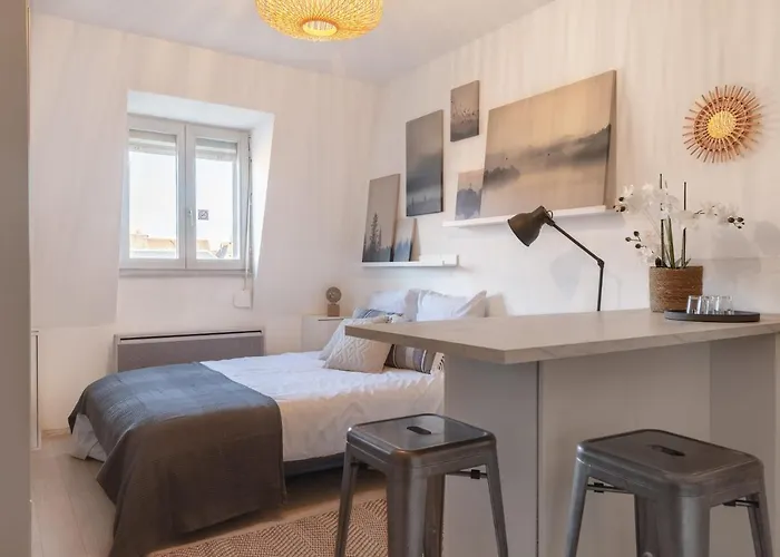 Travel Homes - The Trifel, 2min Walk Little Venice 公寓